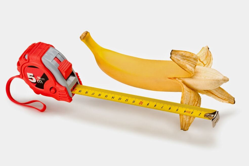 Misurare un pene prima dell'ingrandimento usando una banana come esempio